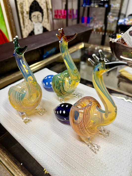 Ripkitty 5 Inch Peacock Glass Hand Pipe - Unique Dry Herb Smoking Pipe