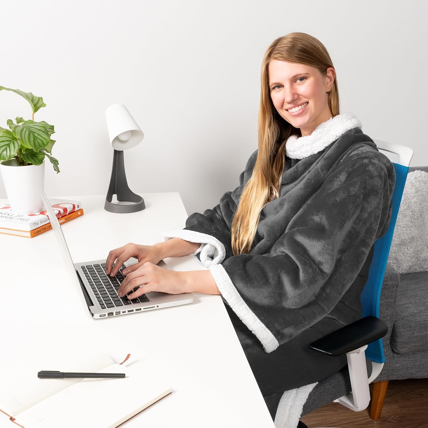 Sherpa Wearable Blanket with Sleeves and Pocket, Plush Thick Cozy Body Blanket Wrap for Adult Women Men, Christmas Gift for Wife Mom, Dark Grey